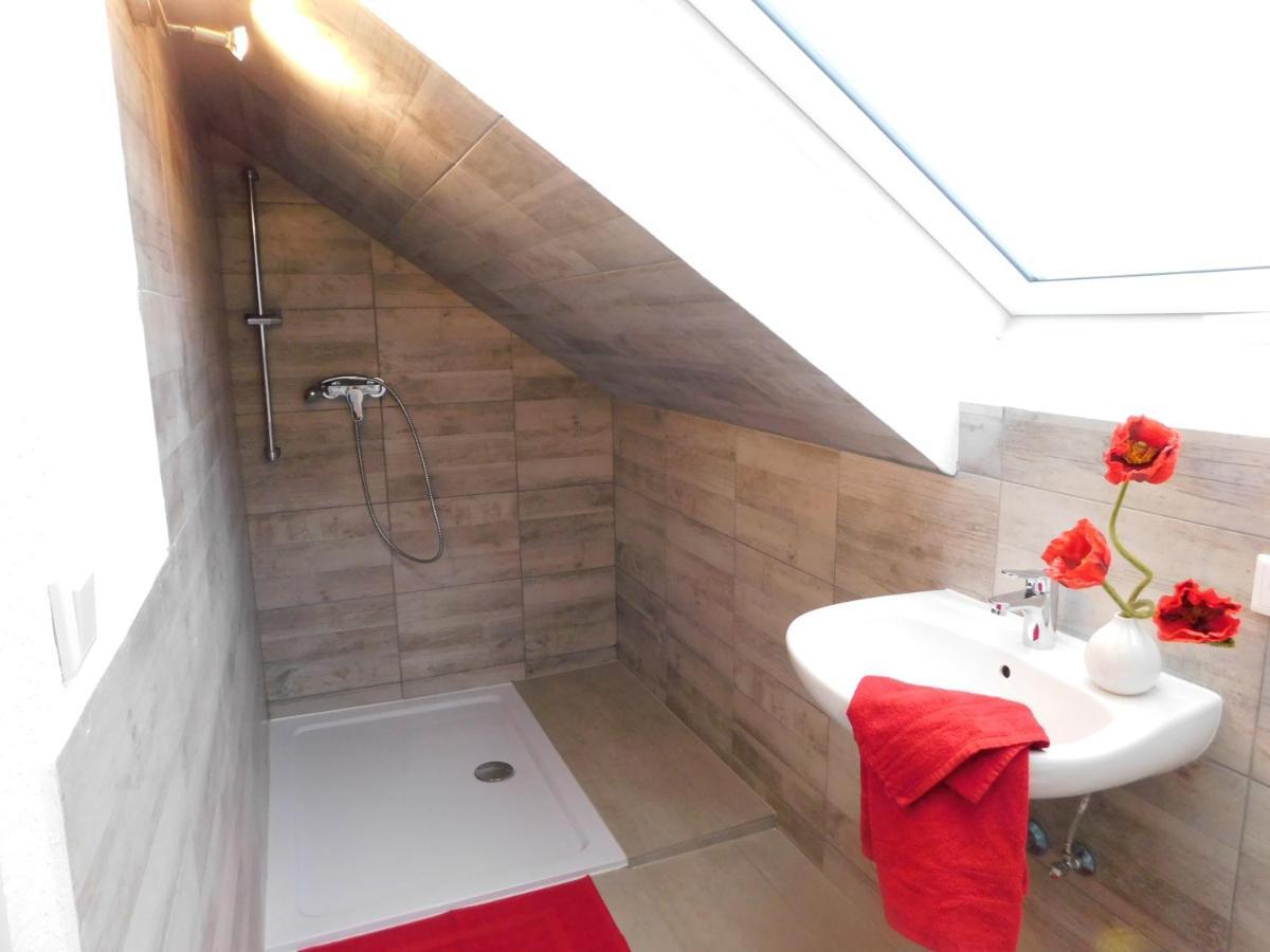 Вилла Ferienhaus Astenblick - Ideal Fuer Weihnachtsfeiern Und Familienfeiern Bietet Schlafplaetze Fuer Bis Zu 35 Personen Винтерберг Экстерьер фото